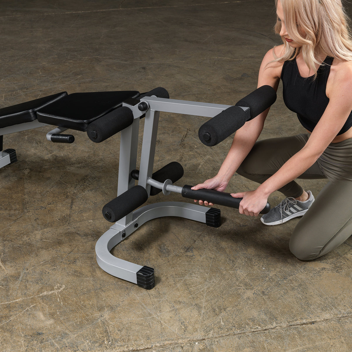 Body Solid Powerline Leg Extension & Curl Machine