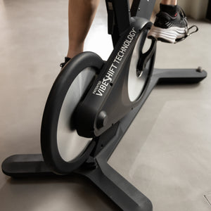 Power Plate Rev Vibrating Stationary Bike